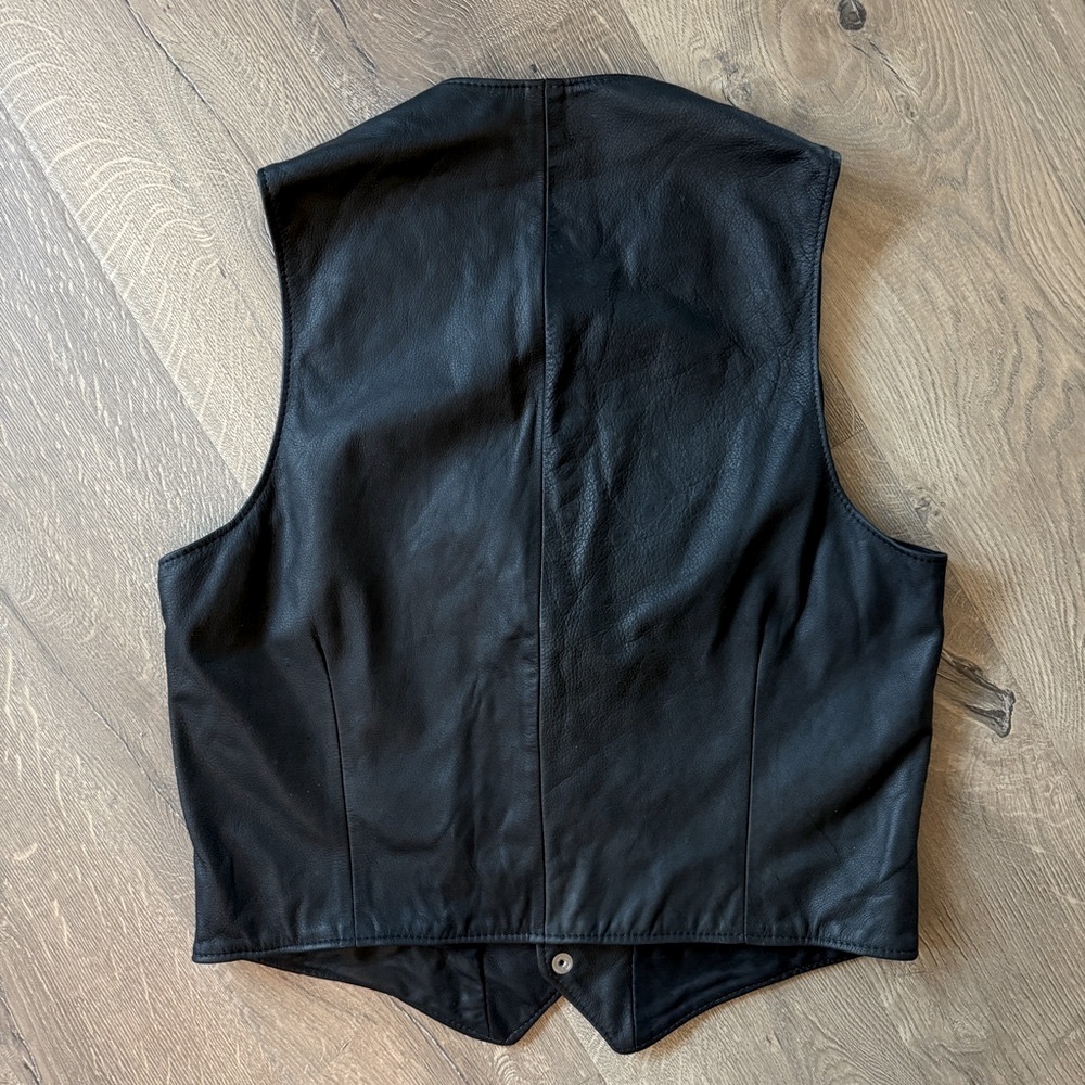 Vintage Art’s Riding Apparel Black Leather Vest for Men - Picture 2 of 9